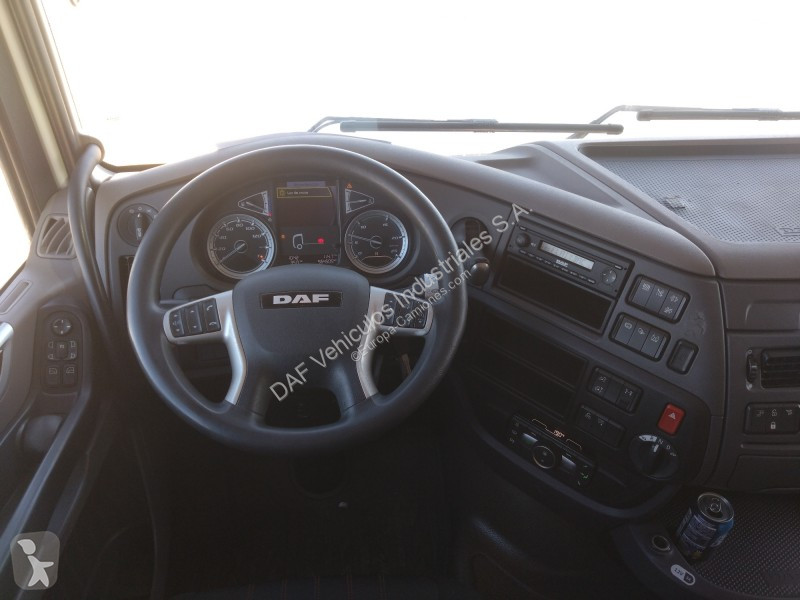 شاحنة DAF 480 FAR 6X2 R