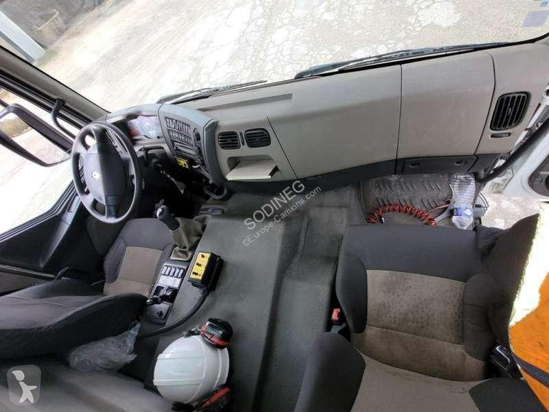 شاحنة Renault  430 DXI A CHAINES