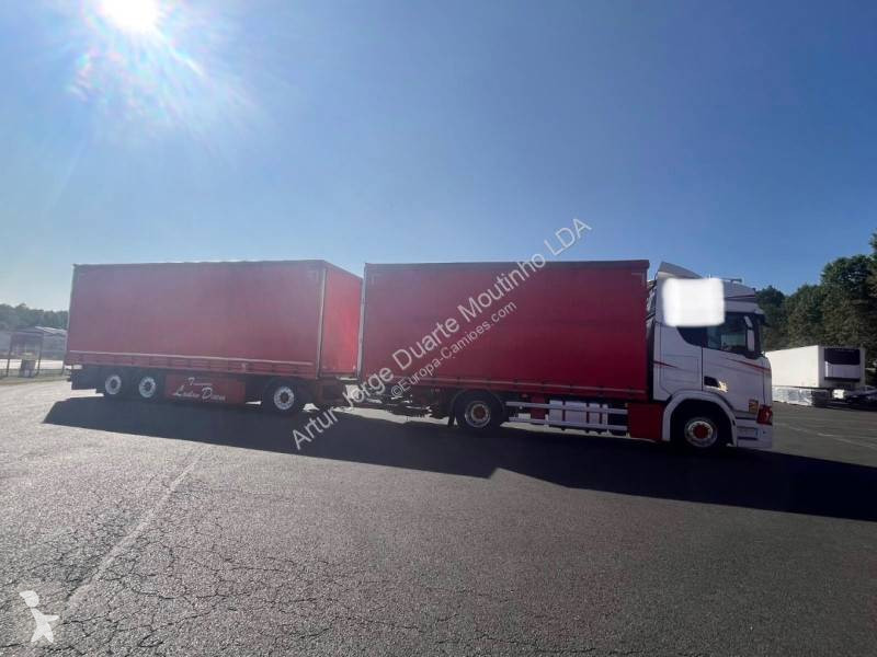 شاحنة Scania