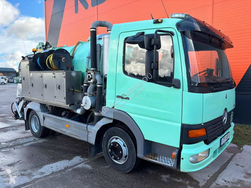 Camion Mercedes 1018 4x2 FFG 5100 l / pressure...