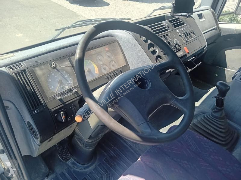 Mercedes 1823 truck