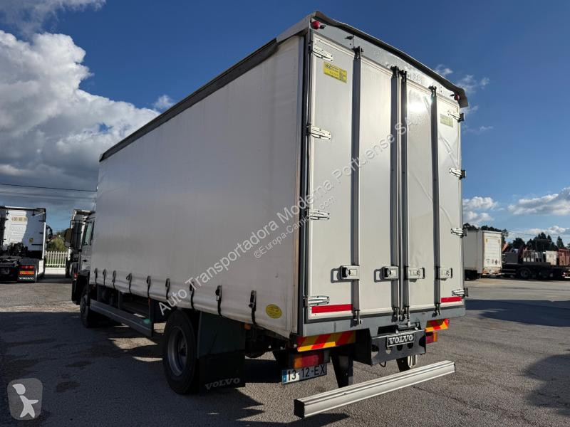 Camion Volvo 150