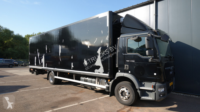 شاحنة MAN 15.250 Frigo truck 485.400km