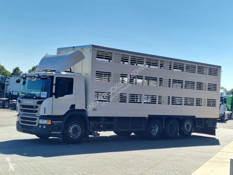 شاحنة Scania P400 8x4*4 - 2/3 deck livestock...