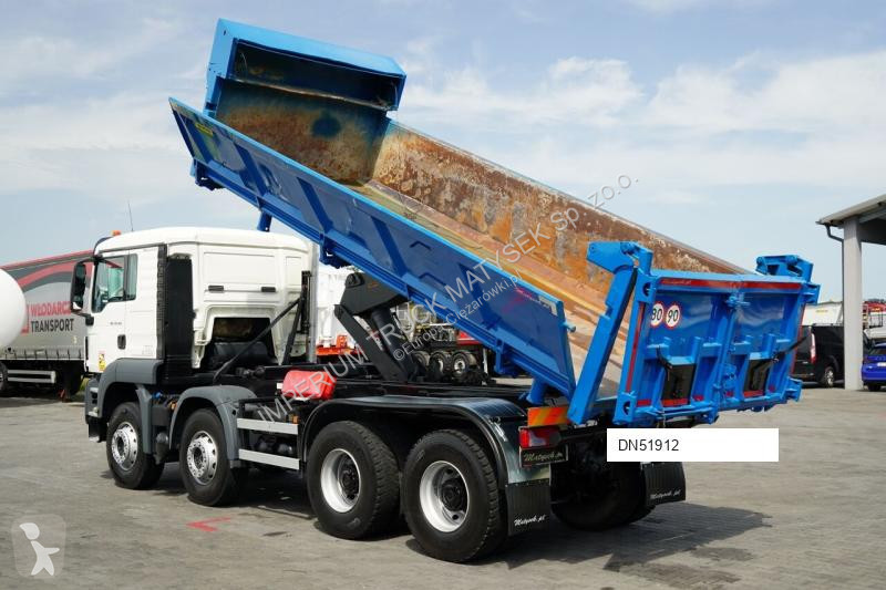 شاحنة MAN TGS 35.360 / 8X4 / WYWROTKA 2 STRONNA...