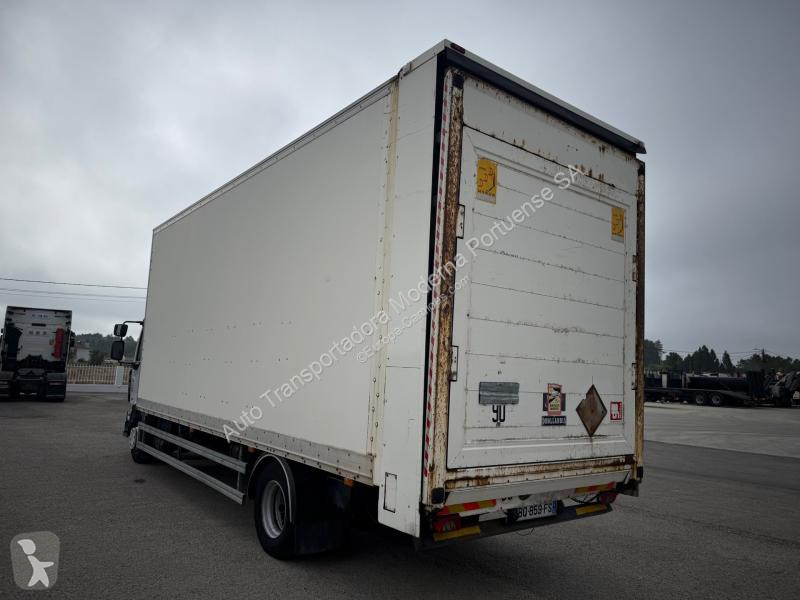 شاحنة Renault 300 DXI