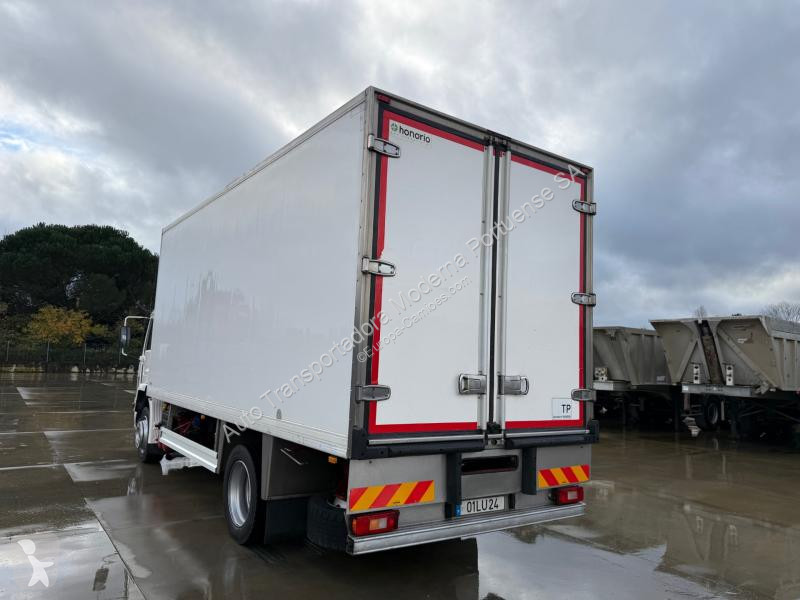 Ciężarówka Mitsubishi Fuso 7C15