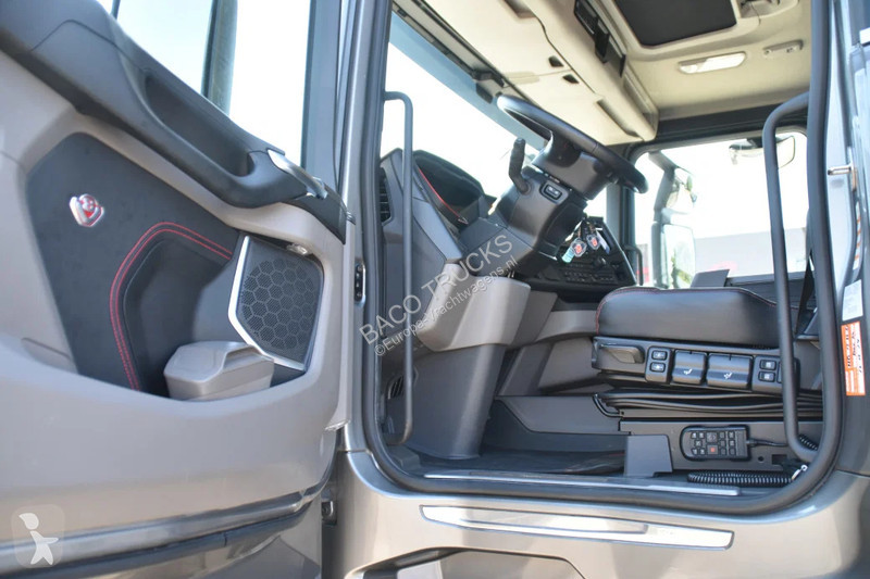 شاحنة Scania R530 V8 NGS 6x2*4B + CARRIER SUPRA...
