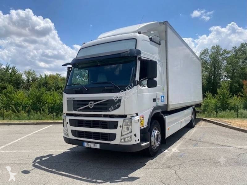 شاحنة Volvo