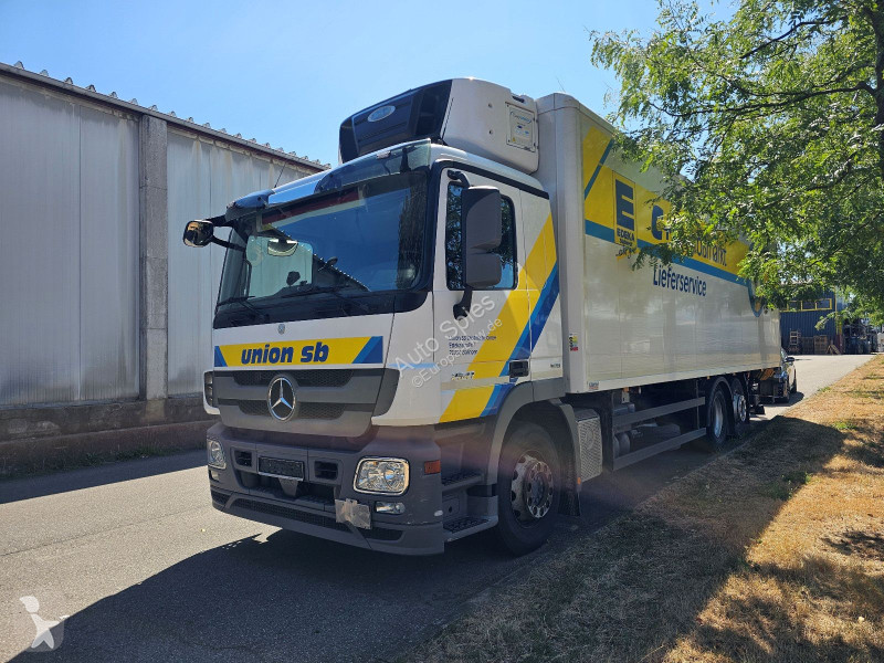 Camion Mercedes 2541 6x2 Carrier +-...