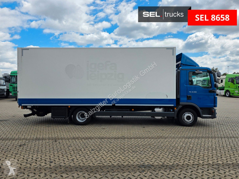 Kamion MAN 12.220 4X BL | Rückfahrkamera |...