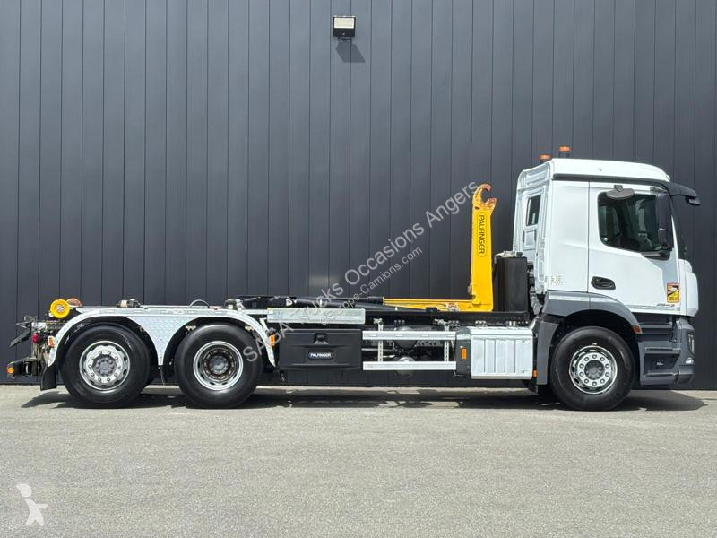 Camion Mercedes PORTEUR 2543 6x2 bras Palfinger