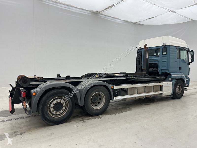 Vrachtwagen MAN 470 - 6x2