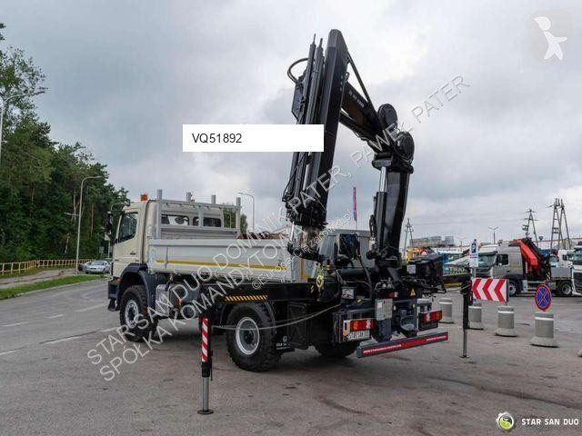 Vrachtwagen Mercedes 166