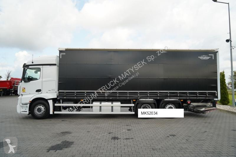 Camion Mercedes 2545