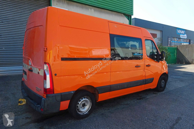 Véhicule utilitaire Renault MASTER 2,3 DCI 100...