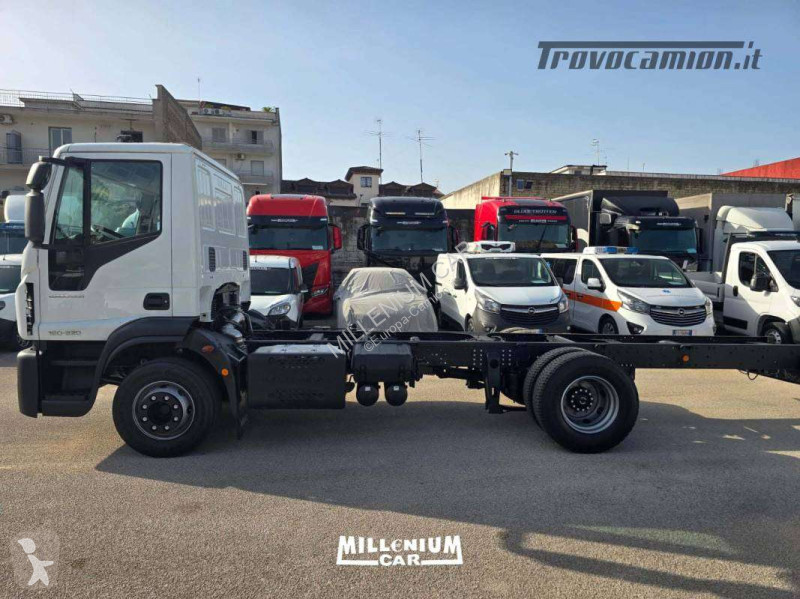 Vrachtwagen Iveco 160E22 TELAIO 2018 EURO 6...