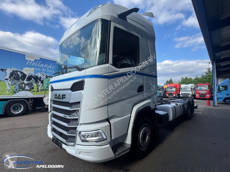 Camion DAF 480 FAR 6x2 Chassis with Lift Axle,...