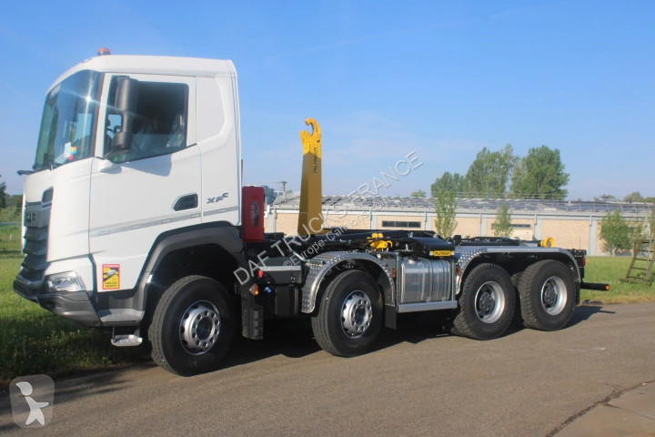 Camion DAF 480 FAD 8X4 D