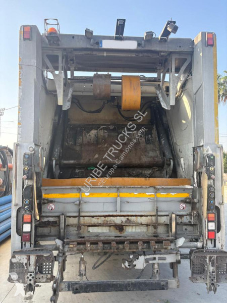 Camion DAF 340