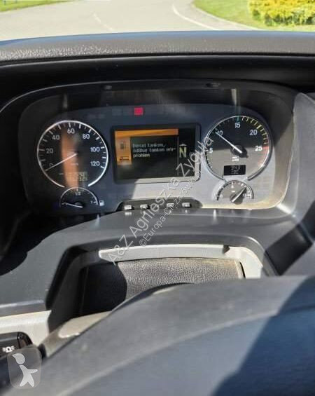 Vrachtwagen Mercedes PK13001-K