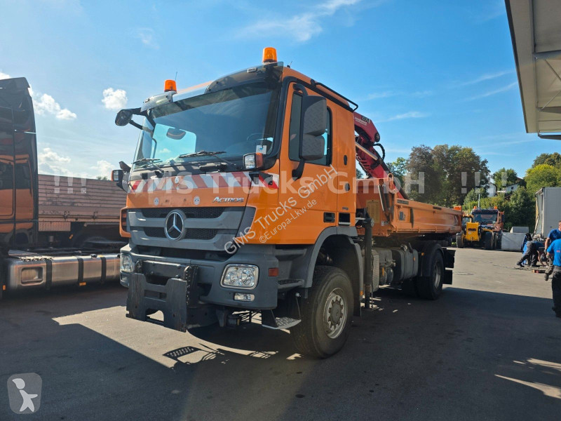 Camion Mercedes 2032 / Kipper+Kran / Kommunal /...