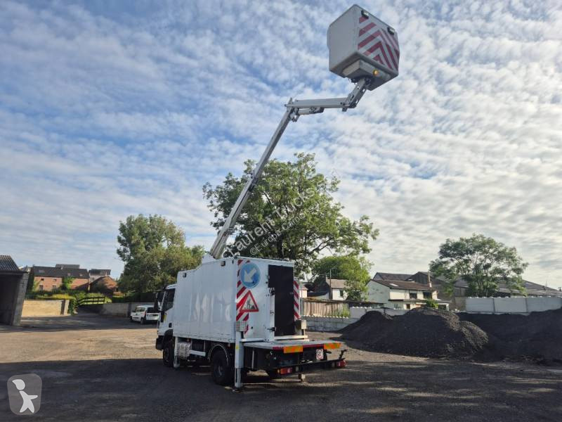 Vrachtwagen Iveco