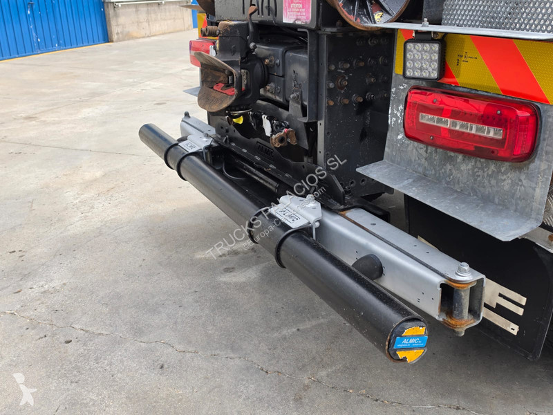 Camión DAF 530 6x4