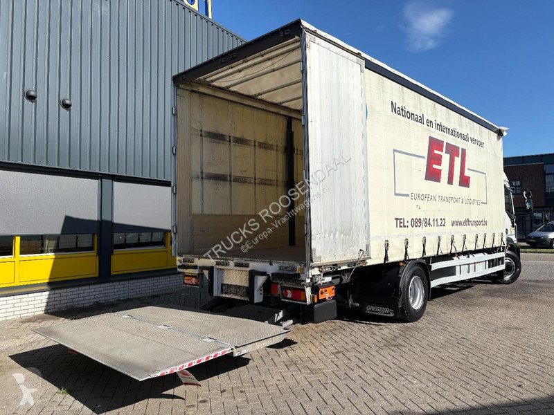 Camión Iveco 160E25 + LOADLIFT + SLIDING ROOF +...
