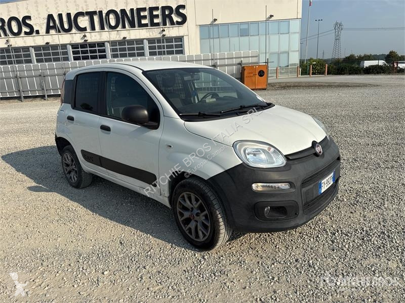 Комерційні автомобілі Fiat Panda