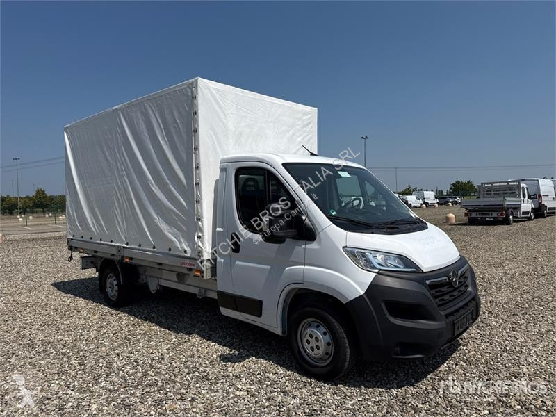 Camión Opel 2.2 103 KW PR PL L4 Curtain Side Truck