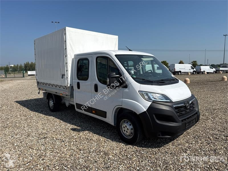 Camión Opel 2.2 103 KW DOKA PR L3 Crew Cab...