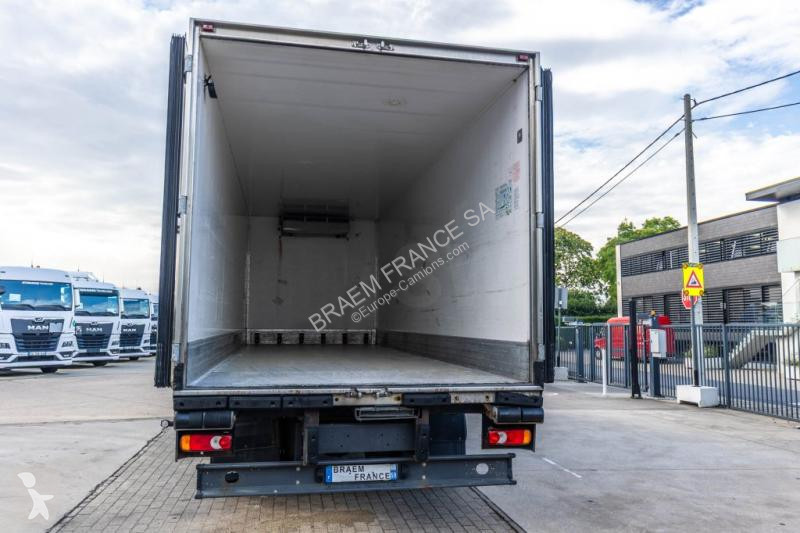 Camión Volvo H 290+ CARRIER