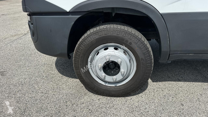 Camión Iveco DAILY 60-150 4x2