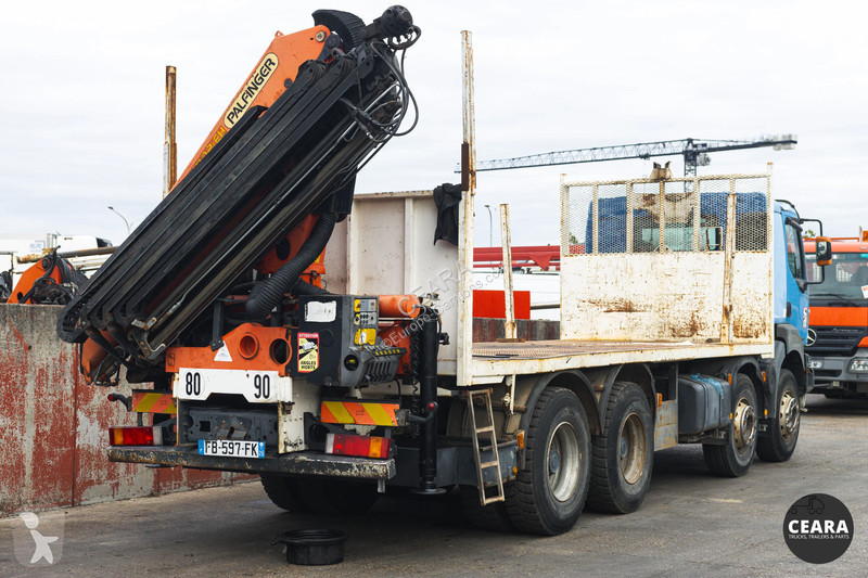 Camión Renault 370 dCi 8x4 Plateau grue