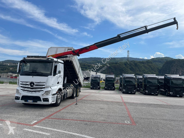 Вантажівка Mercedes ACTROS 2563 CON GRU...