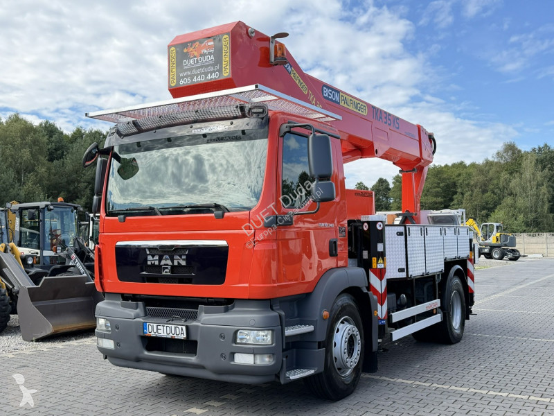 Kamion MAN TGM 18.340 Zwyżka BISON Palfinger 35...
