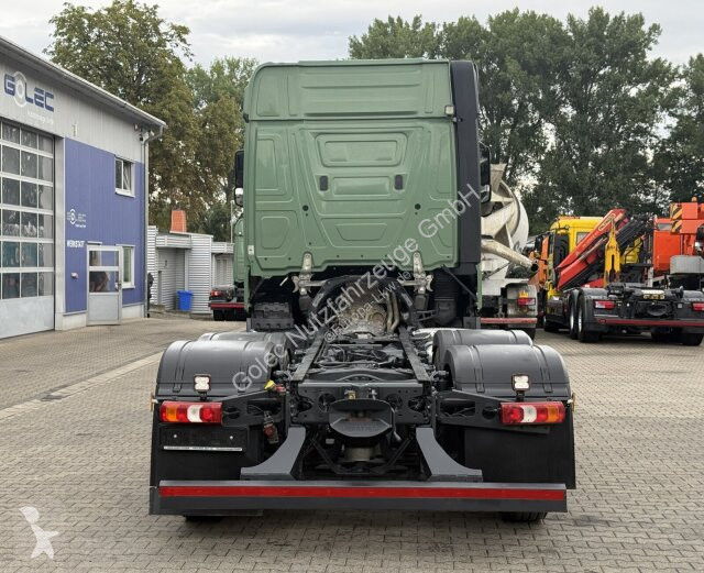 Camion Mercedes 2551 6x2 Fahrgestell Euro 6e