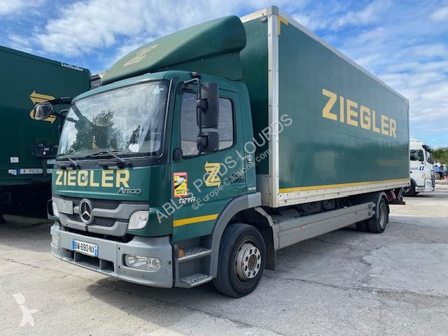 Camión Mercedes 1218