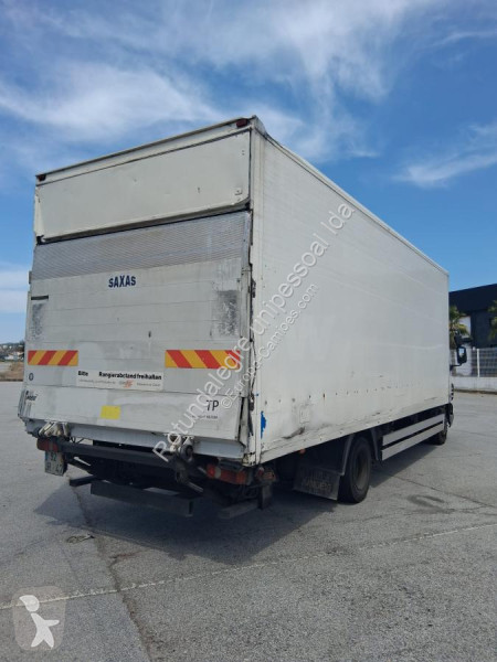 Camión DAF 220 cv C/ PLATAFORMA ELEVATÓRIA