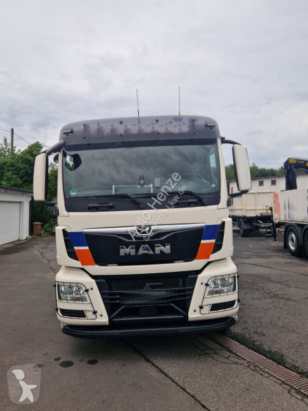 Camión MAN TG-S 26.430 6x2 Pritsche Heckkran...