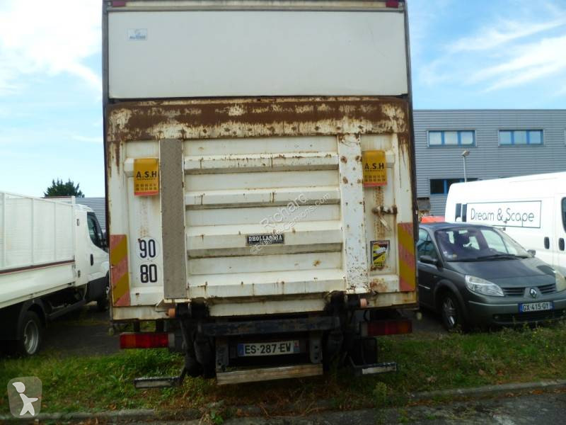 Kamion Iveco 120 E 18 D tector