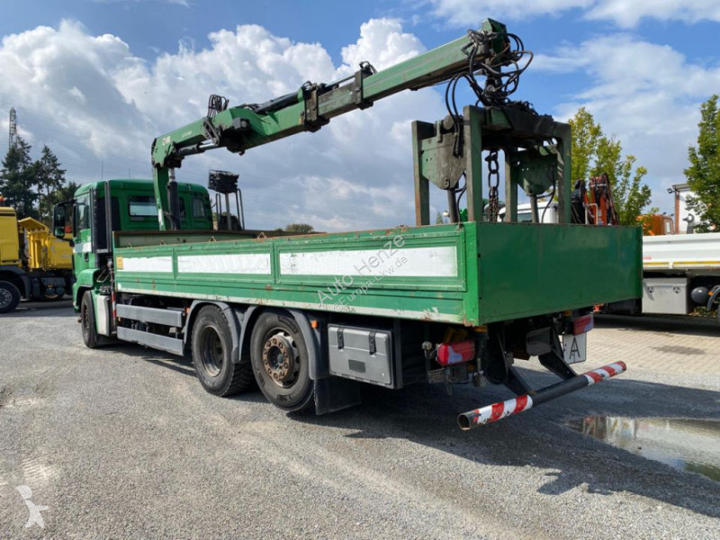 Camión MAN TG-S 26.320 6x2-2 BL Pritsche Kran...