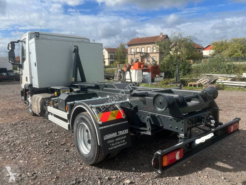 Lastbil Iveco 75 E 16