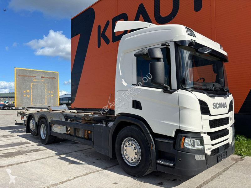Camión Scania P 500 6x2*4 9 TON FRONT AXE /...