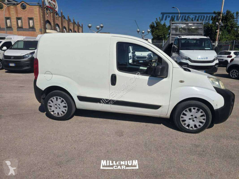 Camión Peugeot PEUGEOT BIPPER 1.3MJT  2013