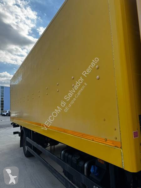 Camion Iveco 120 E 28 P tector