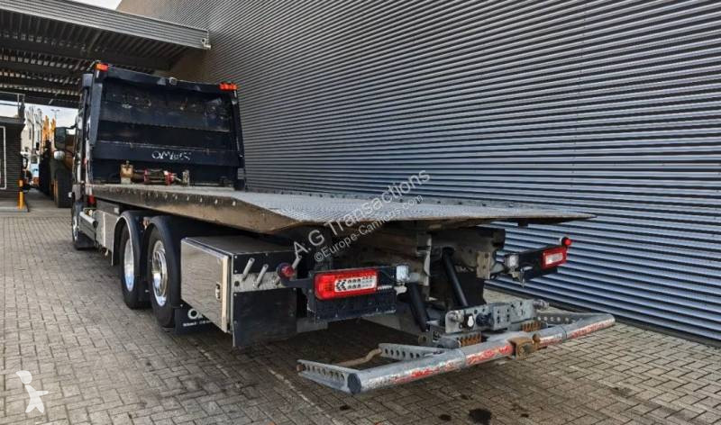 Vrachtwagen Volvo 460