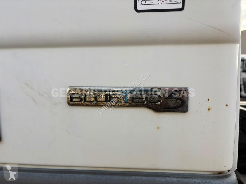 Kamion Mercedes 6X2 essieu relevable ACTR0S 2544