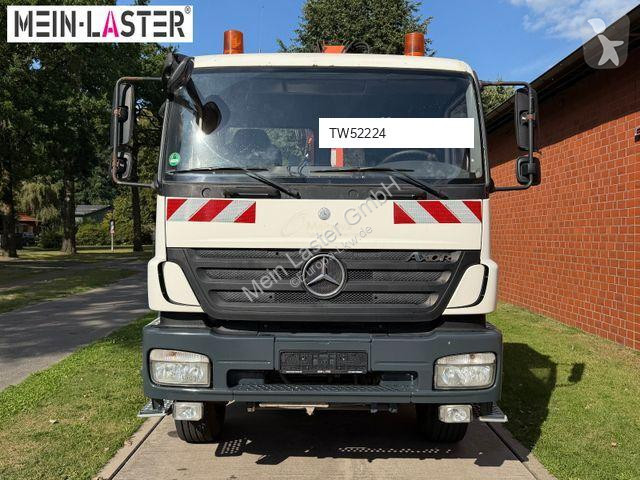 Kamion Mercedes 1829 4x4 Atlas 120.2E 13m-1t...